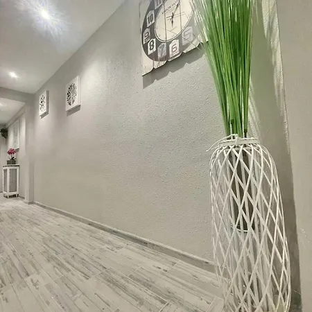 Apartment Lemar Calle Taquigrafo Marti Alicante